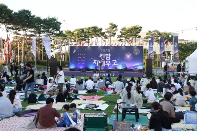 민경선 고양시장, 킨텍스 야시장 ‘2026 킨밤 지새우고’ 서 시민·상인...